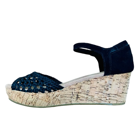 Toms Black Suede Lattice Front Cork Wedge Sandal Ankle Strap Women's Size 8.5 - Picture 4 of 10